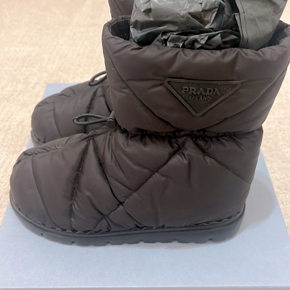 Prada Women's Black Quilted Boots - Picture 4 of 15